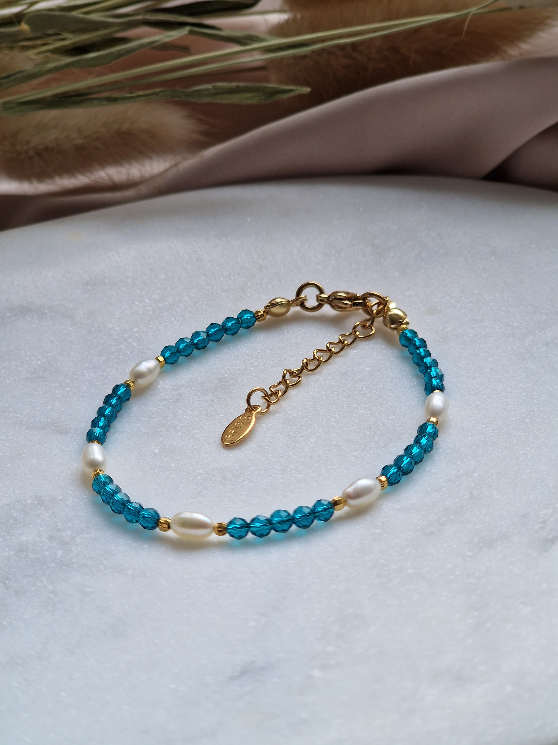 Bransoletka Kwarc niebieski, Perła, Hematyt