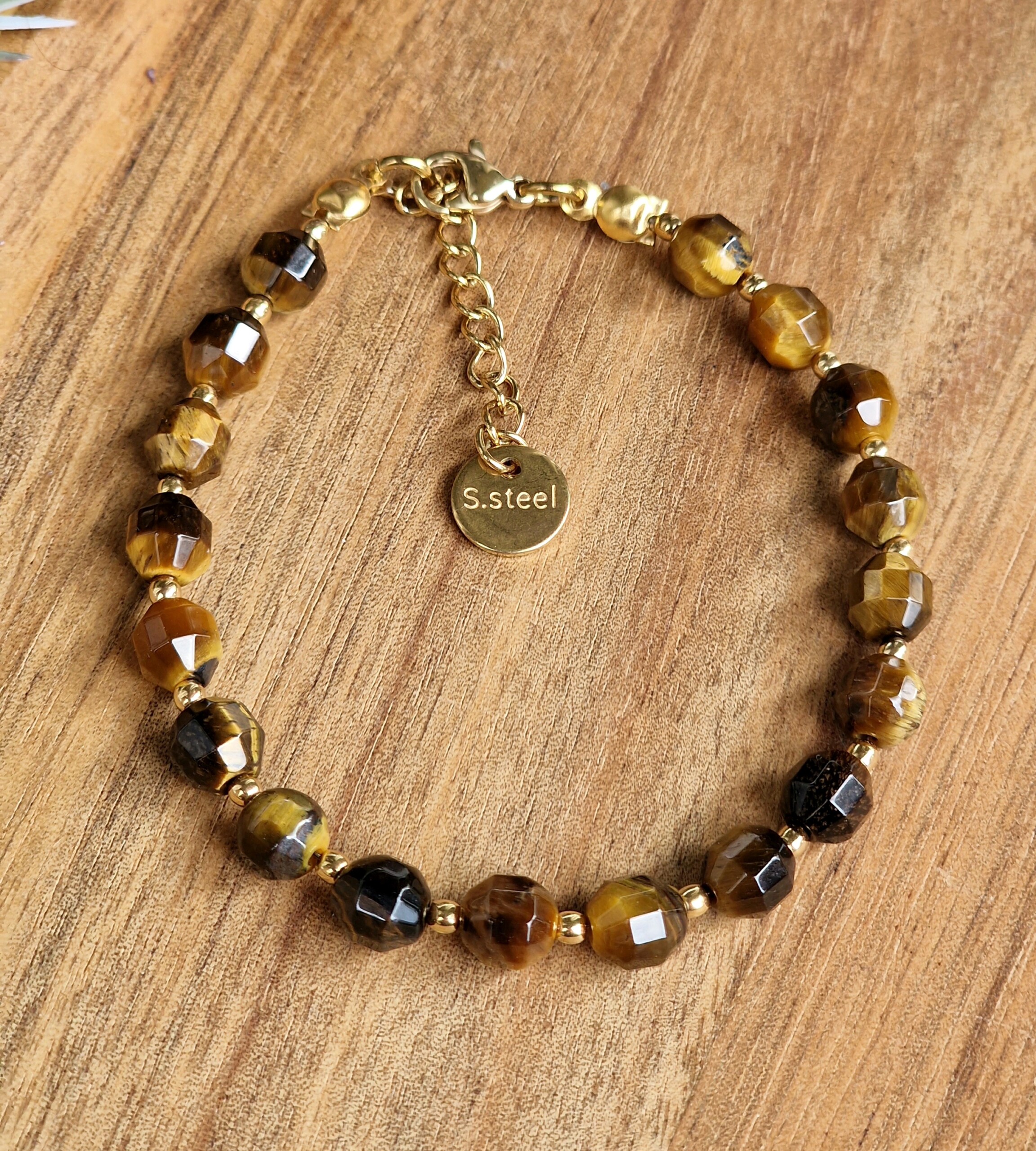 Bransoletka Tygrysie oko, Hematyt