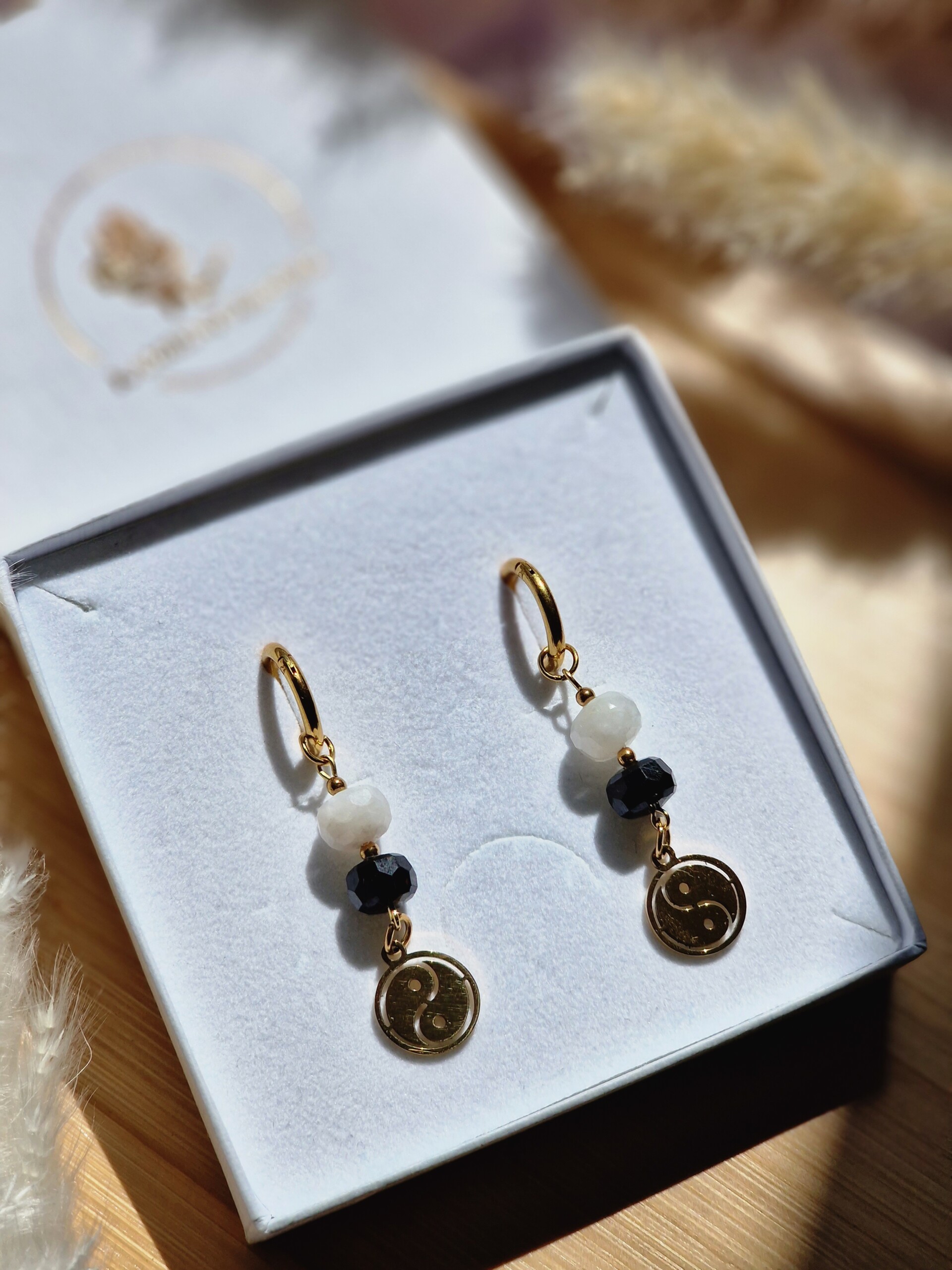 Kolczyki YIN YANG Turmalin Kamień księżycowy Hematyt